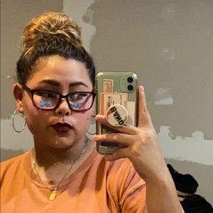 Meet your Posher, Mariana